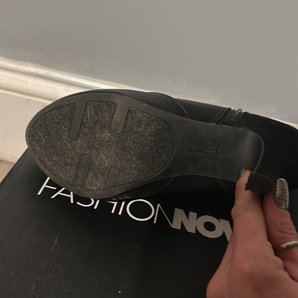 Fegilisous booties black size 7.5 - Picture 5 of 6